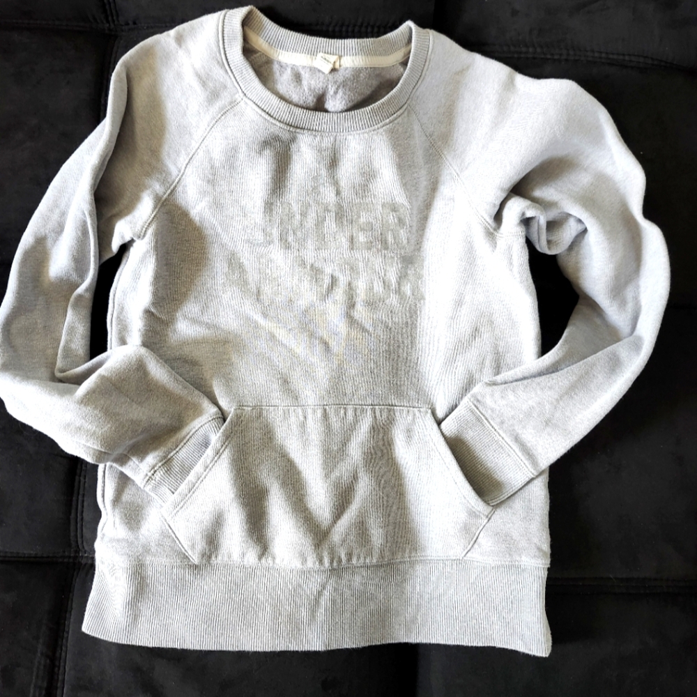 Under Armour crewneck small